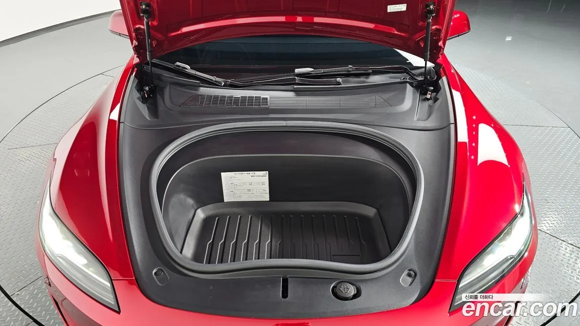 Tesla Model 3 2025 из KR, фото 6