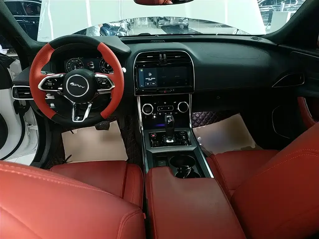 Jaguar XEL 2023 из CN, фото 10
