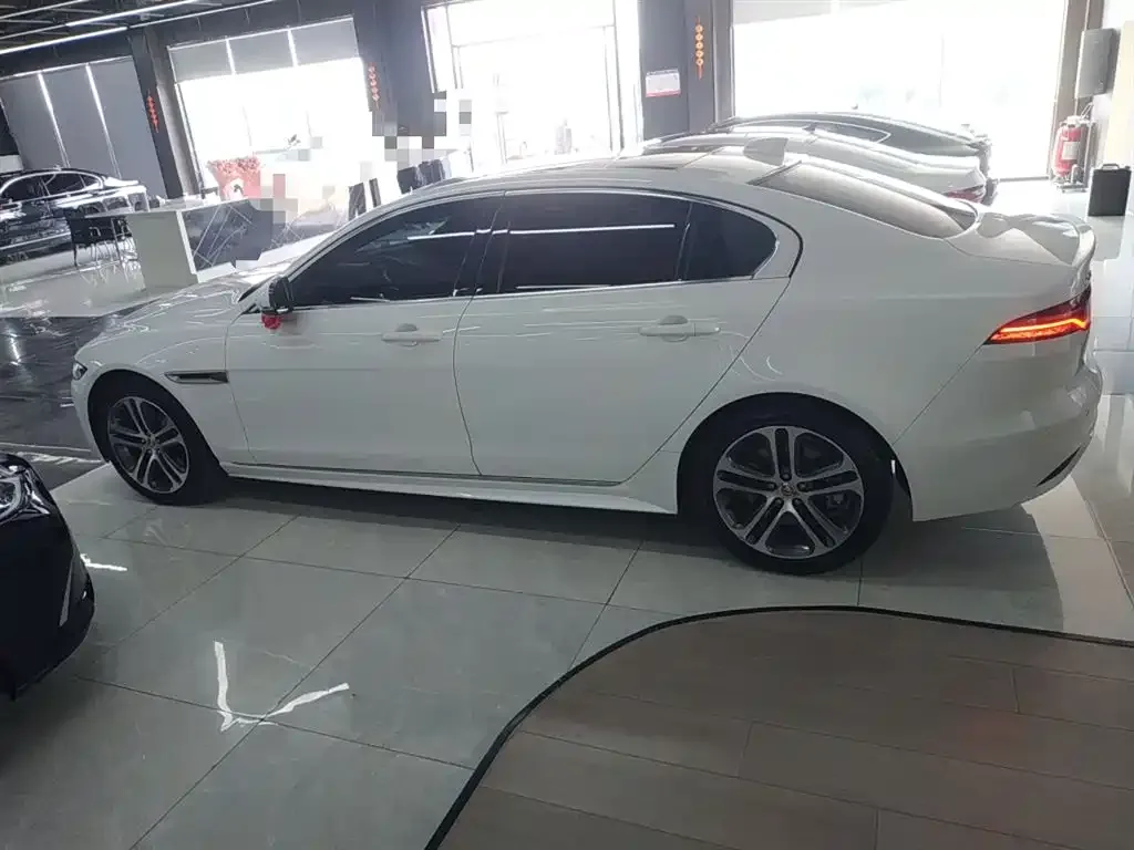 Jaguar XEL 2023 из CN, фото 5