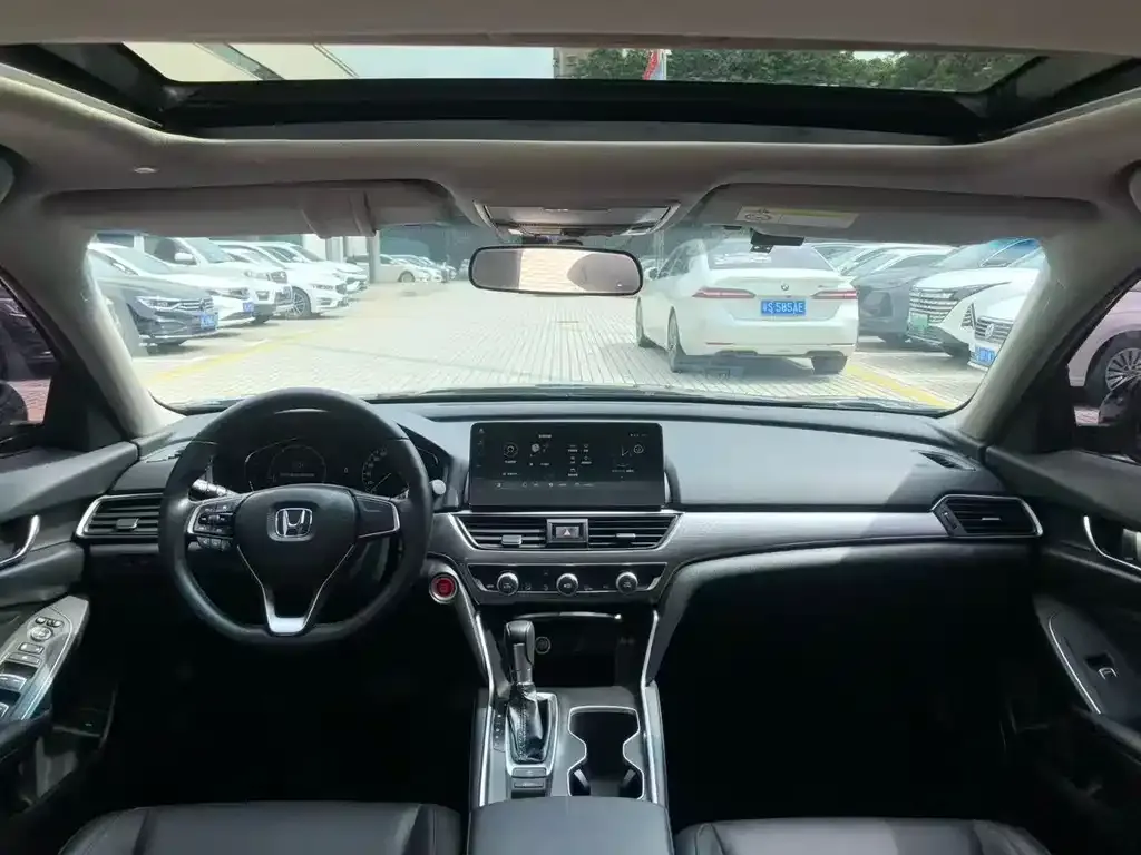 Honda Accord 2022 из CN, фото 7
