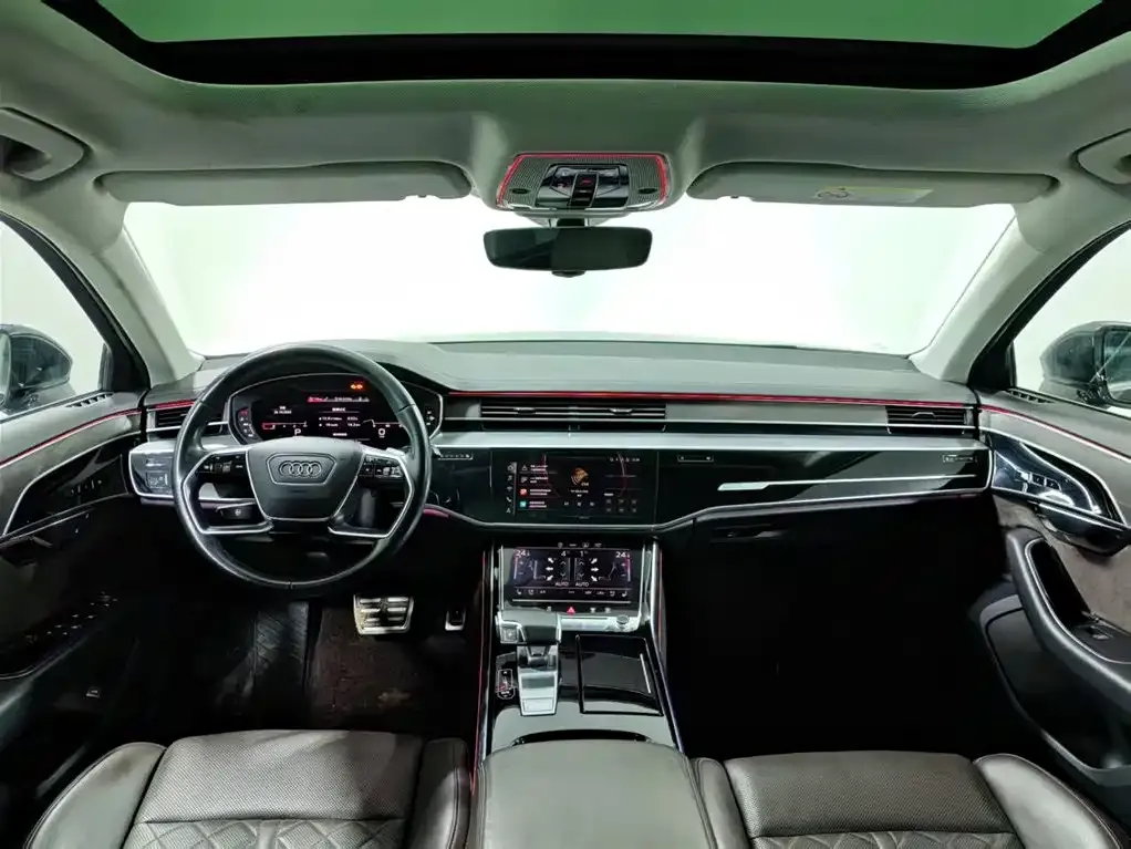 Audi A8 2022 из CN, фото 10
