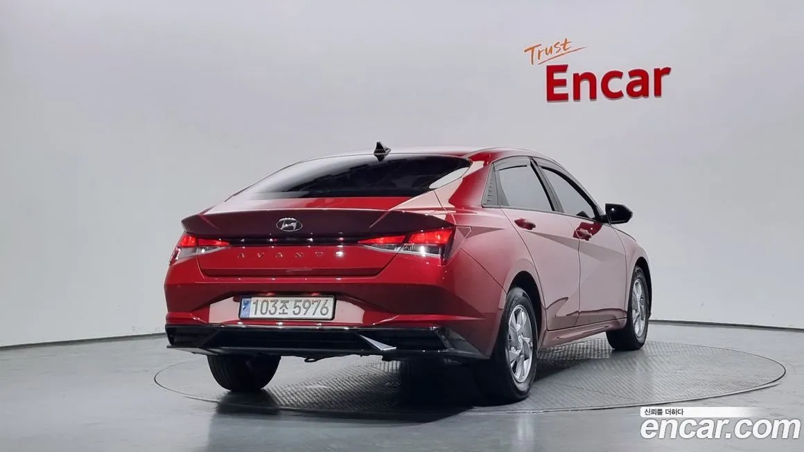 Hyundai AVANTE — фото 2