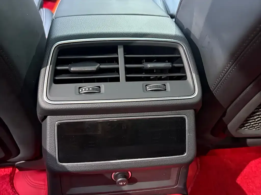 Audi A7 2024 из CN, фото 10