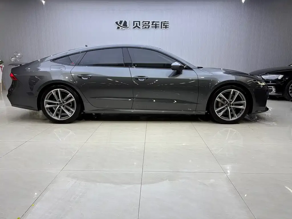 Audi A7 2024 из CN, фото 3