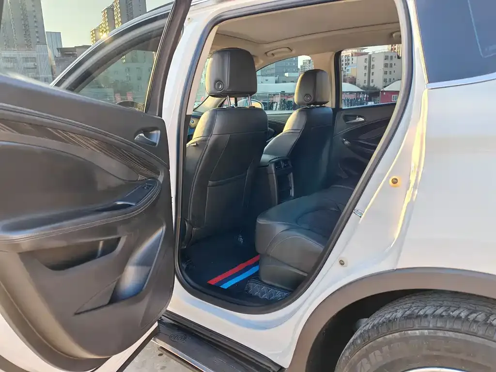 Buick Envision Plus 2022 из CN, фото 5