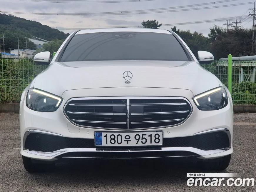 Mercedes-Benz E-Class 2023 из KR, фото 1