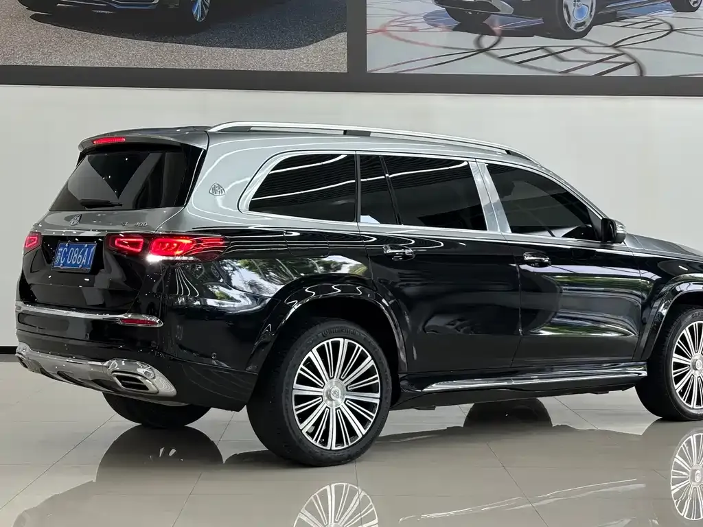 Mercedes-Benz GLS — фото 4
