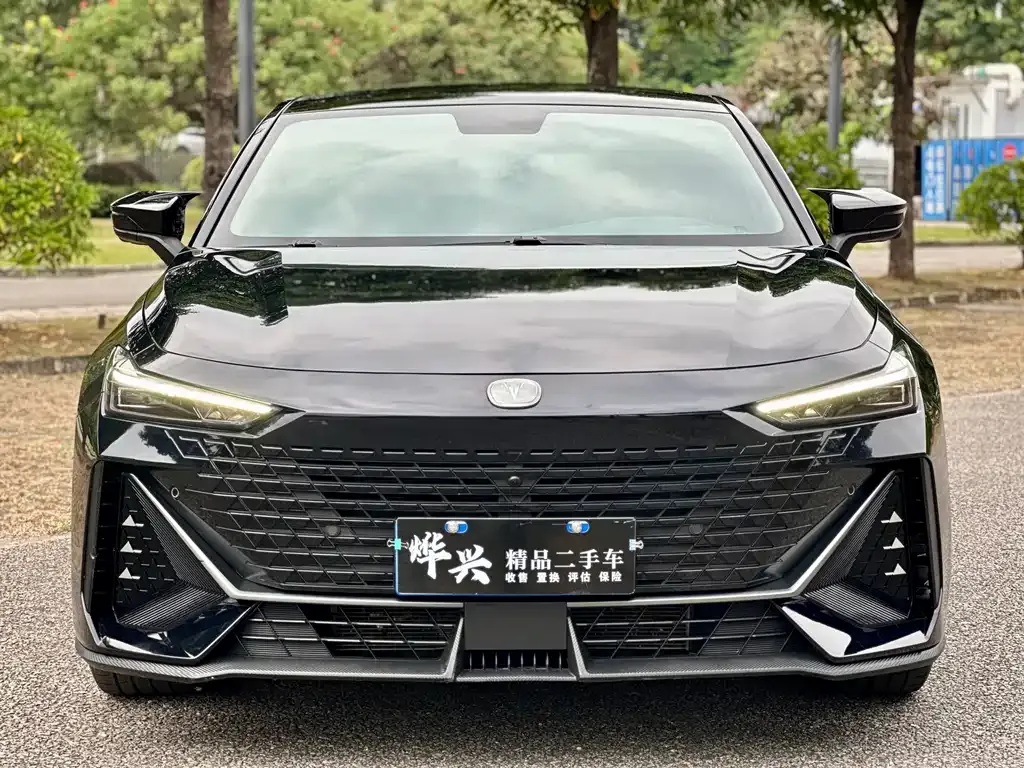 Changan UNI-V 2023 из CN, фото 2