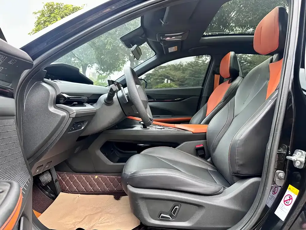 Changan UNI-V 2023 из CN, фото 8