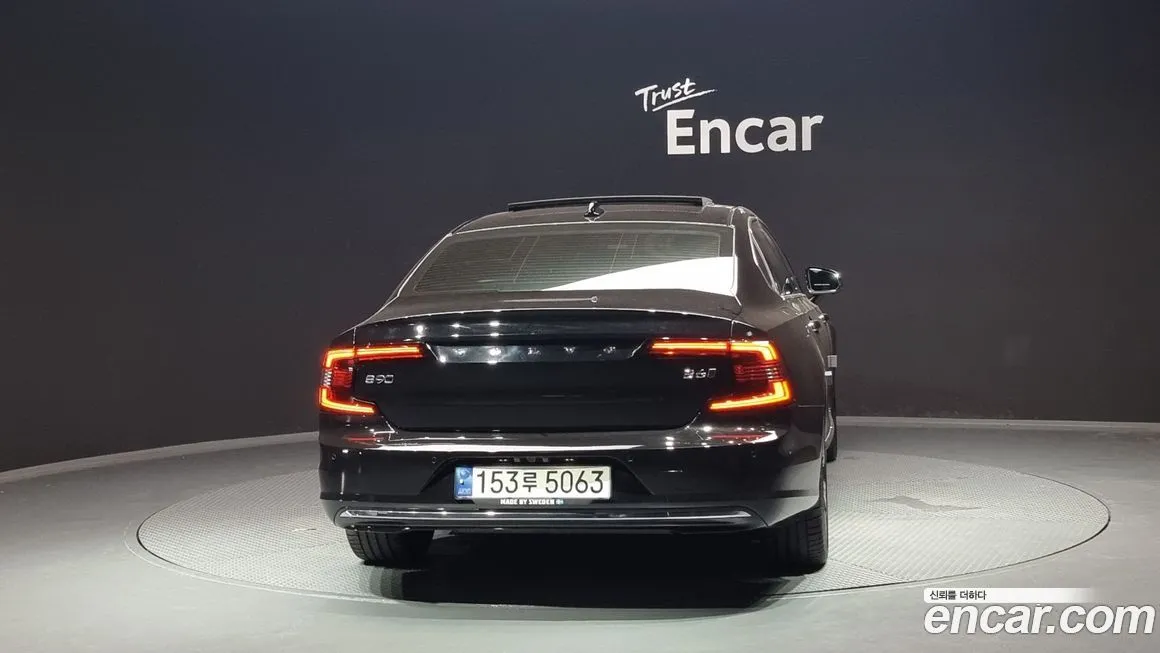 Volvo S90 — фото 4
