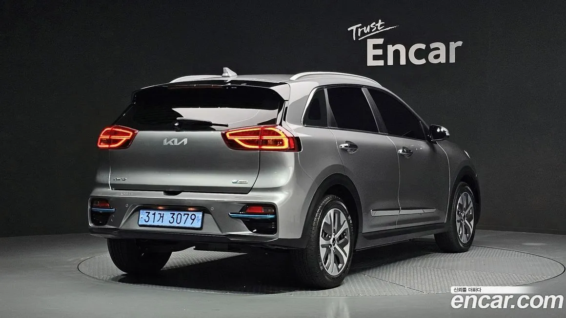 Kia Niro 2022 из KR, фото 2