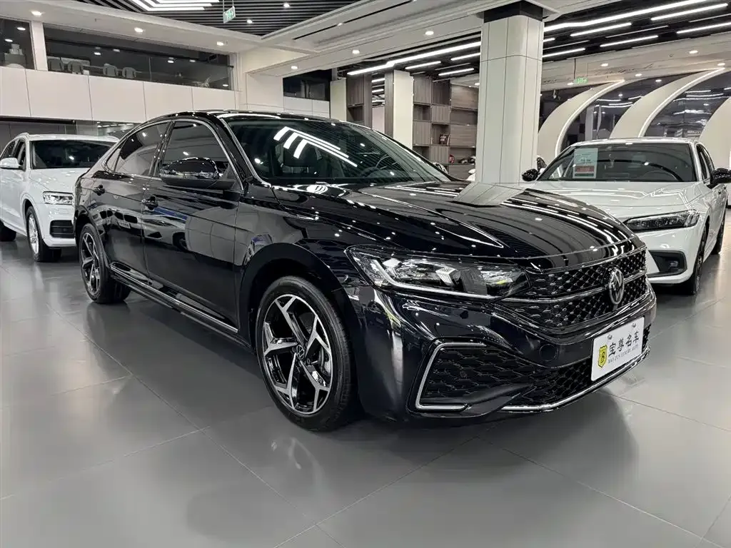 Volkswagen Passat 2024 из CN, фото 3