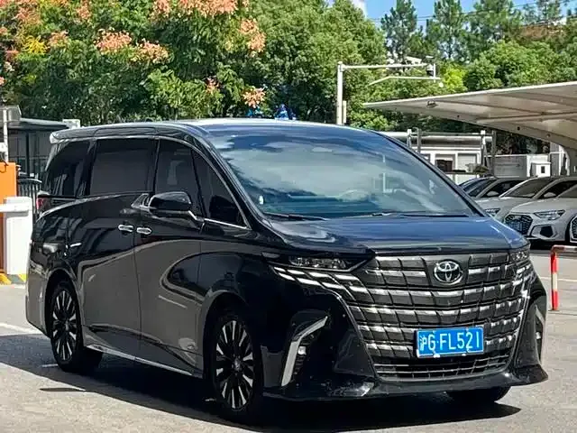 Toyota Alphard 2024 из CN, фото 3