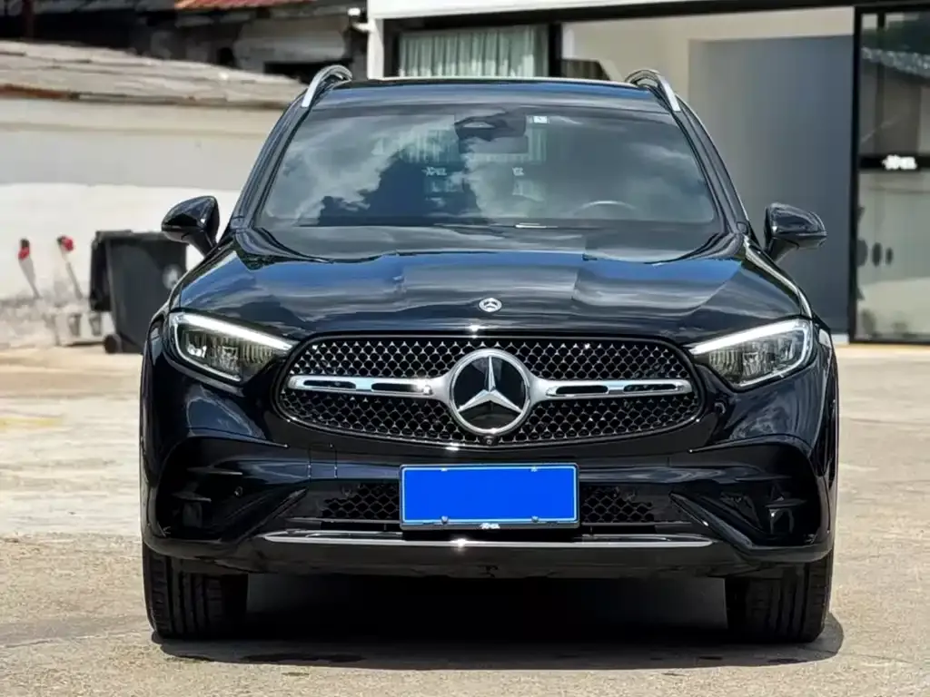 Mercedes-Benz GLC 2023 из CN, фото 2