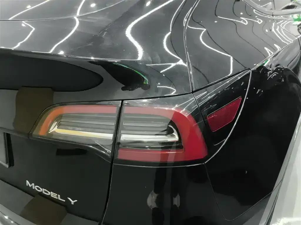 Tesla Model Y 2022 из CN, фото 8