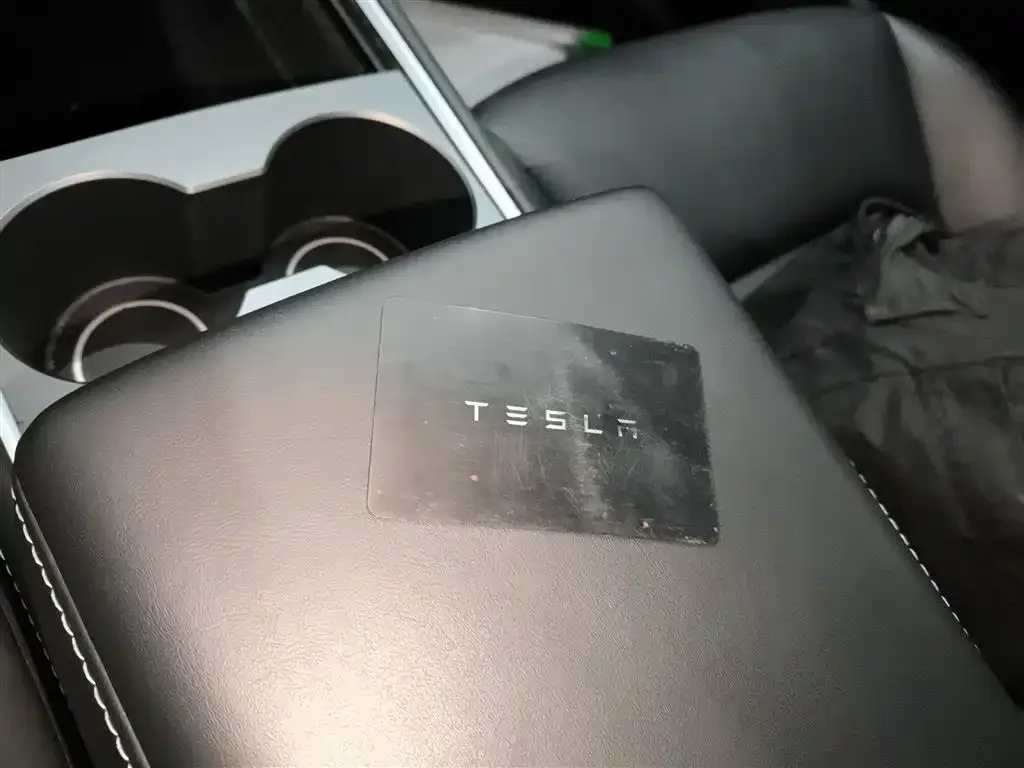 Tesla Model Y 2022 из CN, фото 9