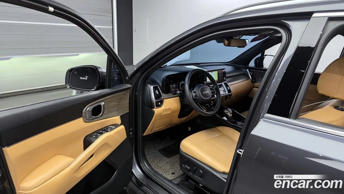 Kia Sorento — фото 10