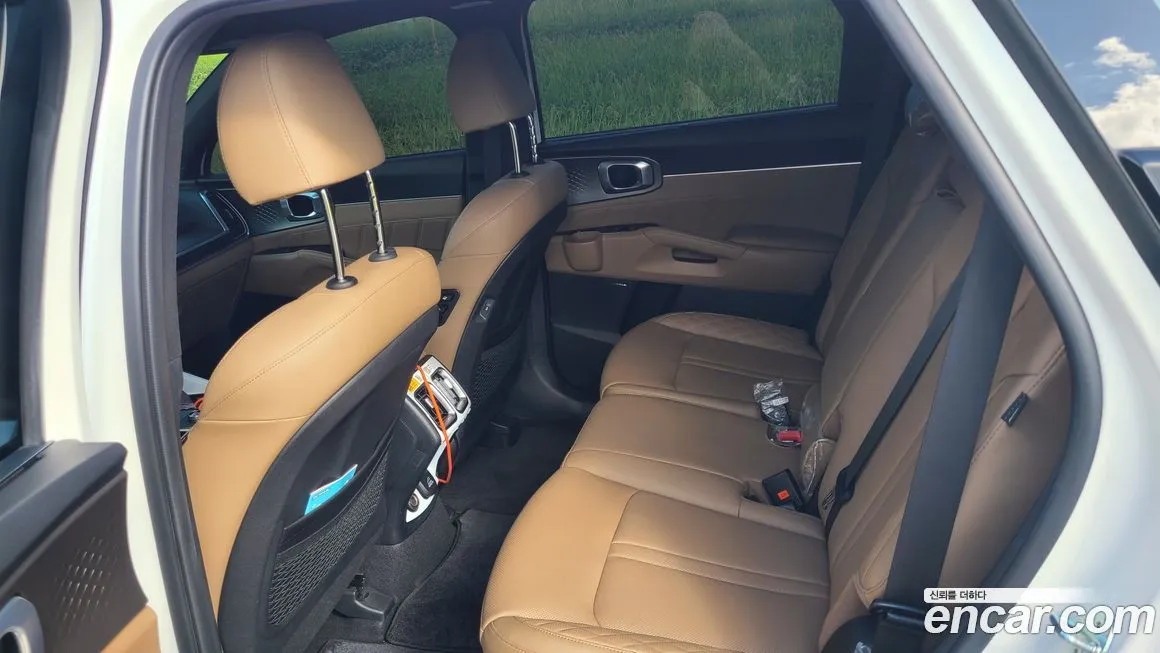 Kia Sorento — фото 9