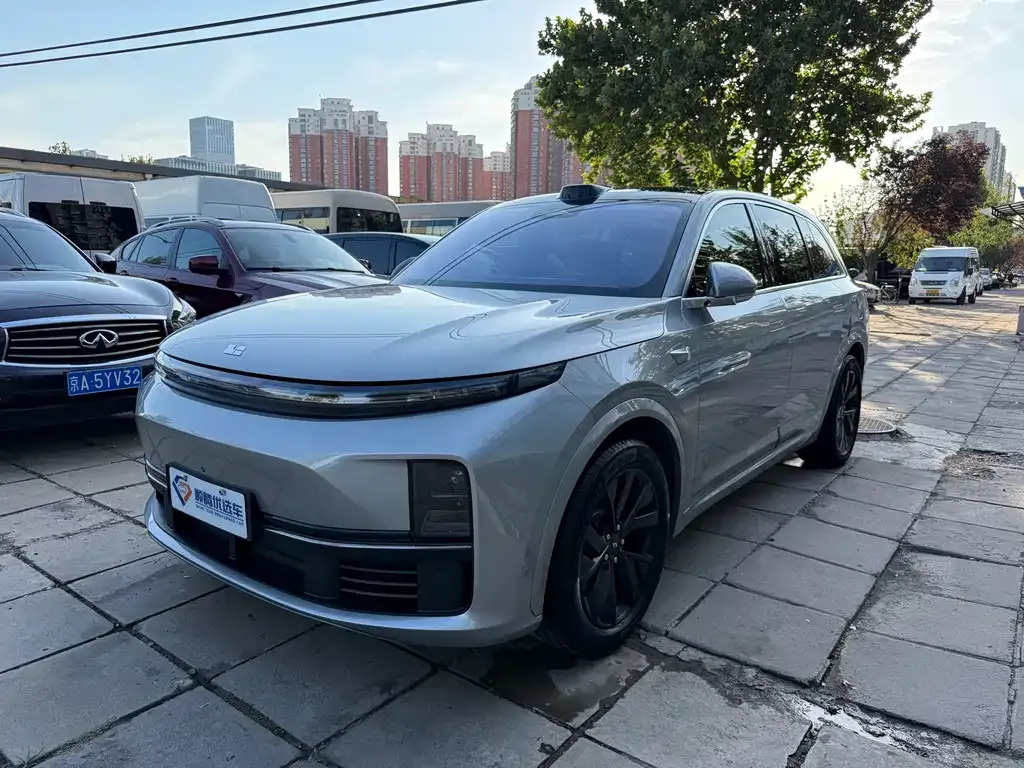 Li Auto L7 2023 из CN, фото 1