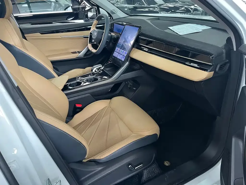 Geely Boyue L 2023 из CN, фото 10