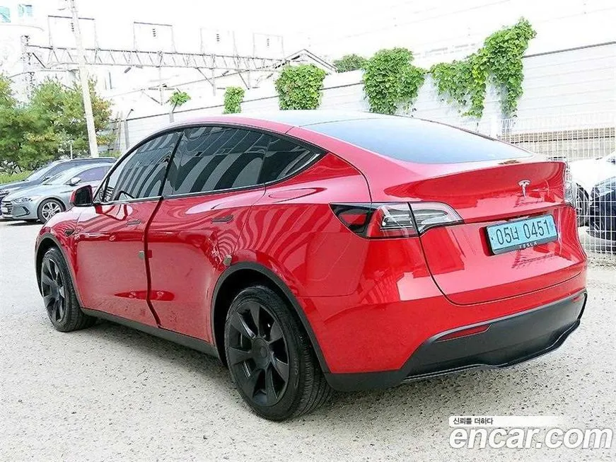 Tesla Model Y 2024 из KR, фото 3