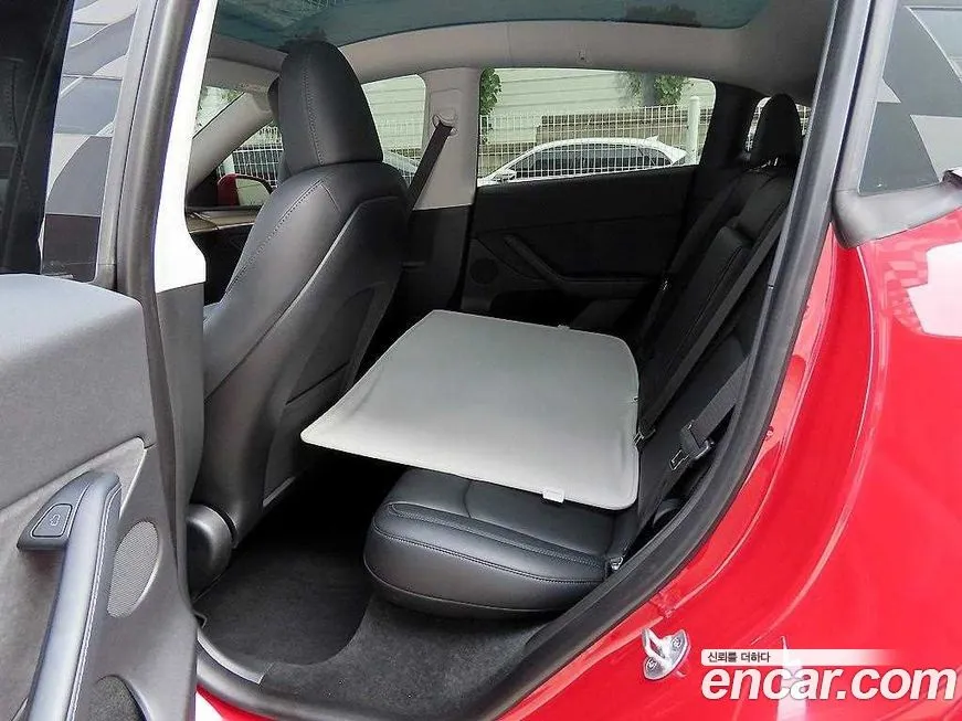 Tesla Model Y 2024 из KR, фото 6