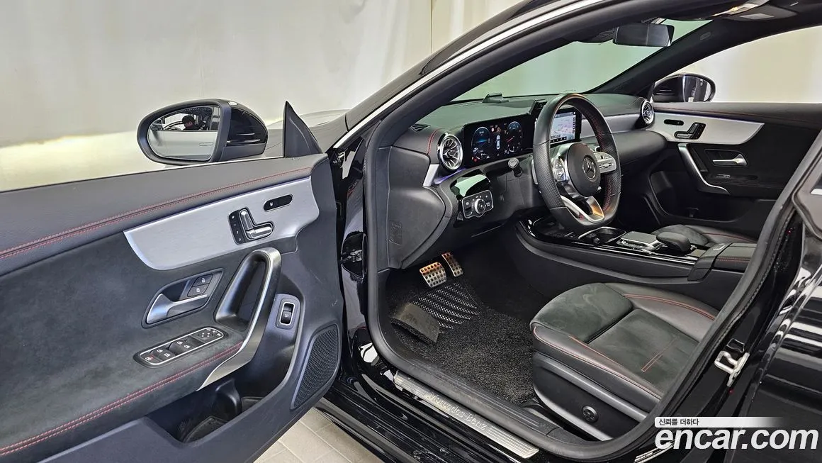 Mercedes-Benz CLA-Class — фото 10