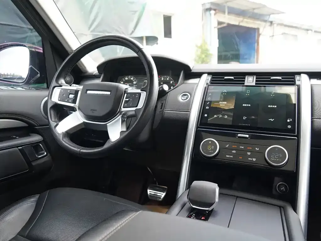 Land Rover Discovery 2023 из CN, фото 10