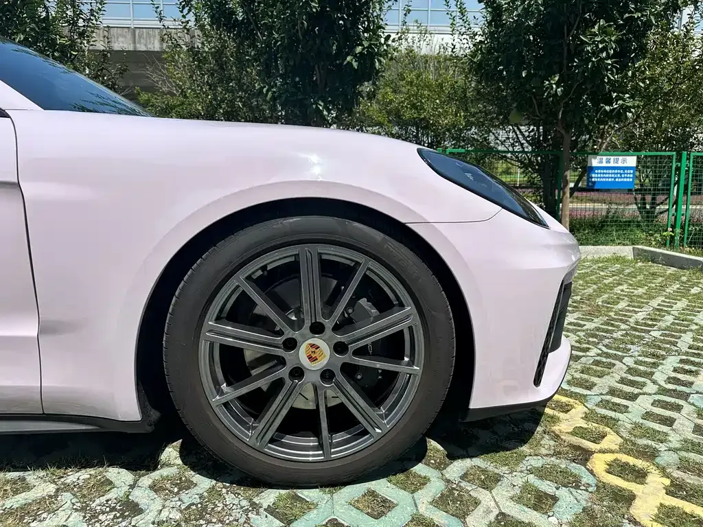 Porsche Panamera 2024 из CN, фото 9