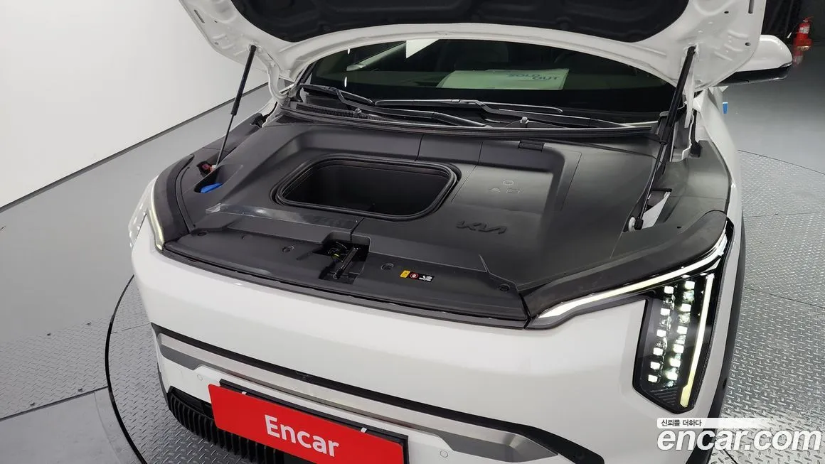 [object Object] EV3 2025 из KR, фото 6