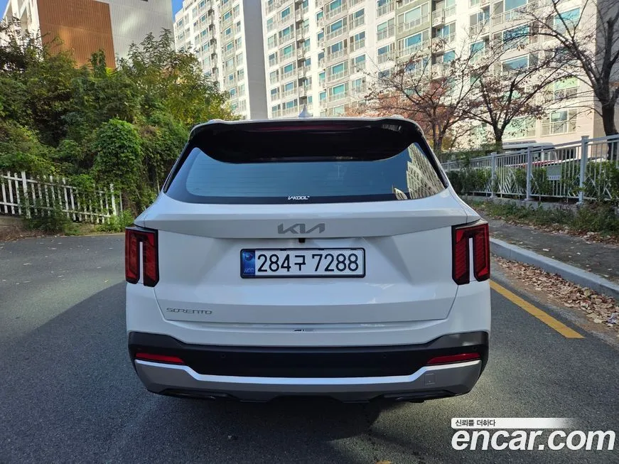 Kia Sorento — фото 4