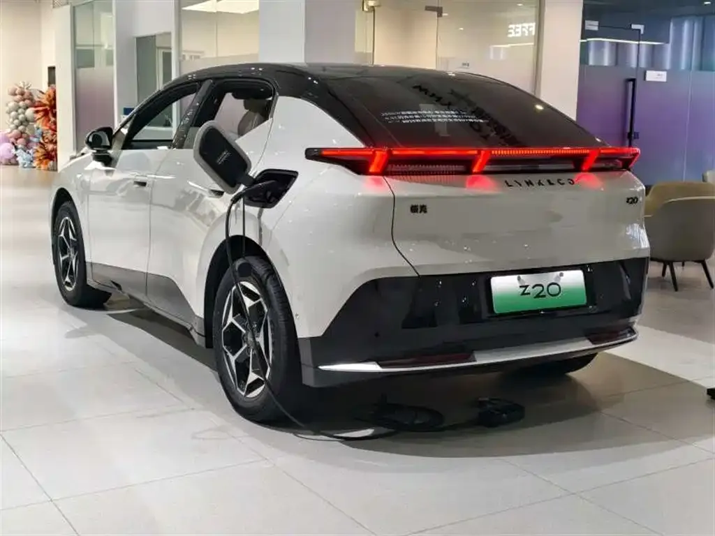 Lynk & Co Z20 2025 из CN, фото 6