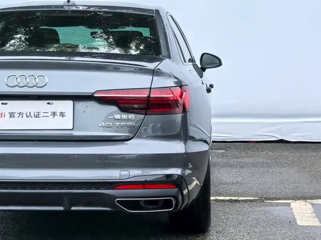 Audi A4L 2023 из CN, фото 6