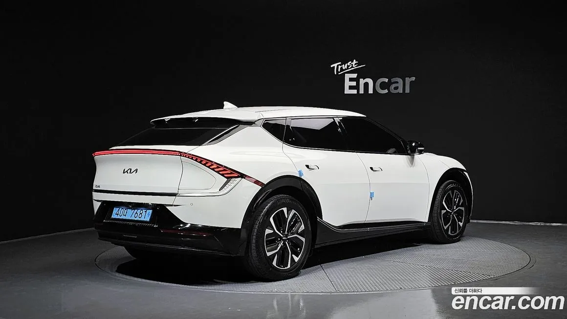 Kia EV6 — фото 2