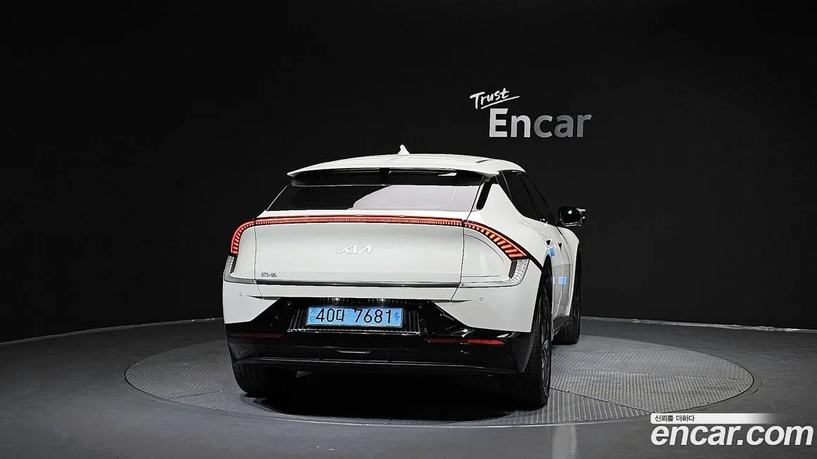 Kia EV6 — фото 4