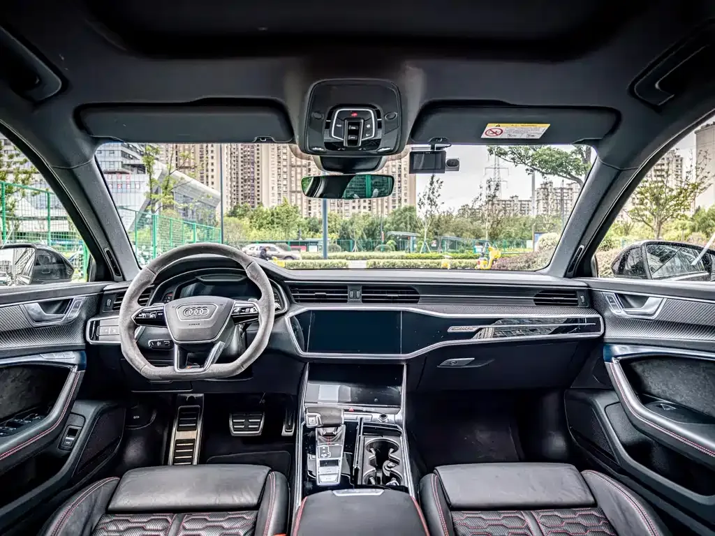 Audi RS 6 2021 из CN, фото 6