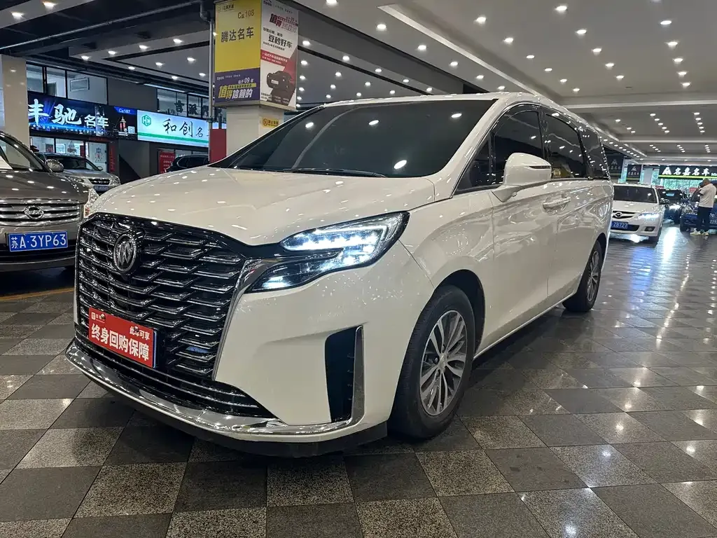 Buick GL8 2021 из CN, фото 1