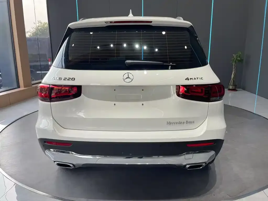Mercedes-Benz GLB 2023 из CN, фото 7