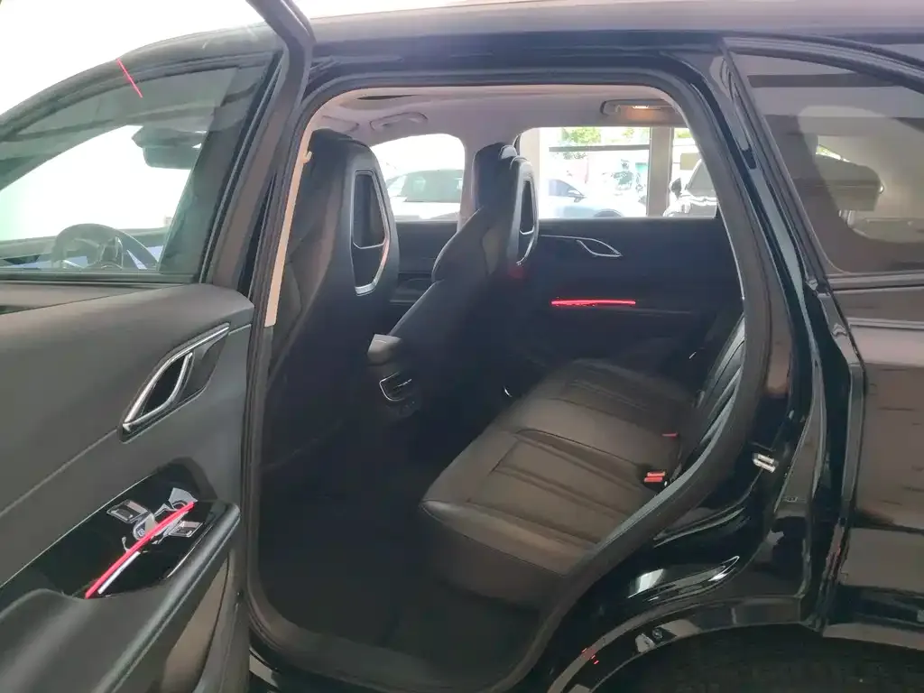 Hongqi HS3 2024 из CN, фото 5