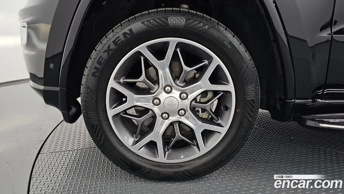 Jeep Cherokee 2021 из KR, фото 5