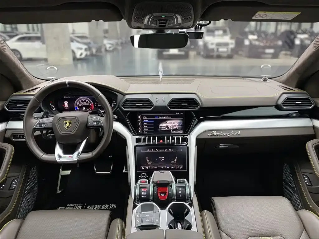 Lamborghini Urus 2021 из CN, фото 10