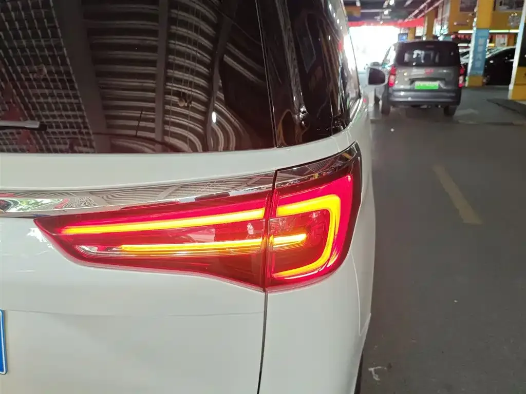 Buick GL8 2022 из CN, фото 8