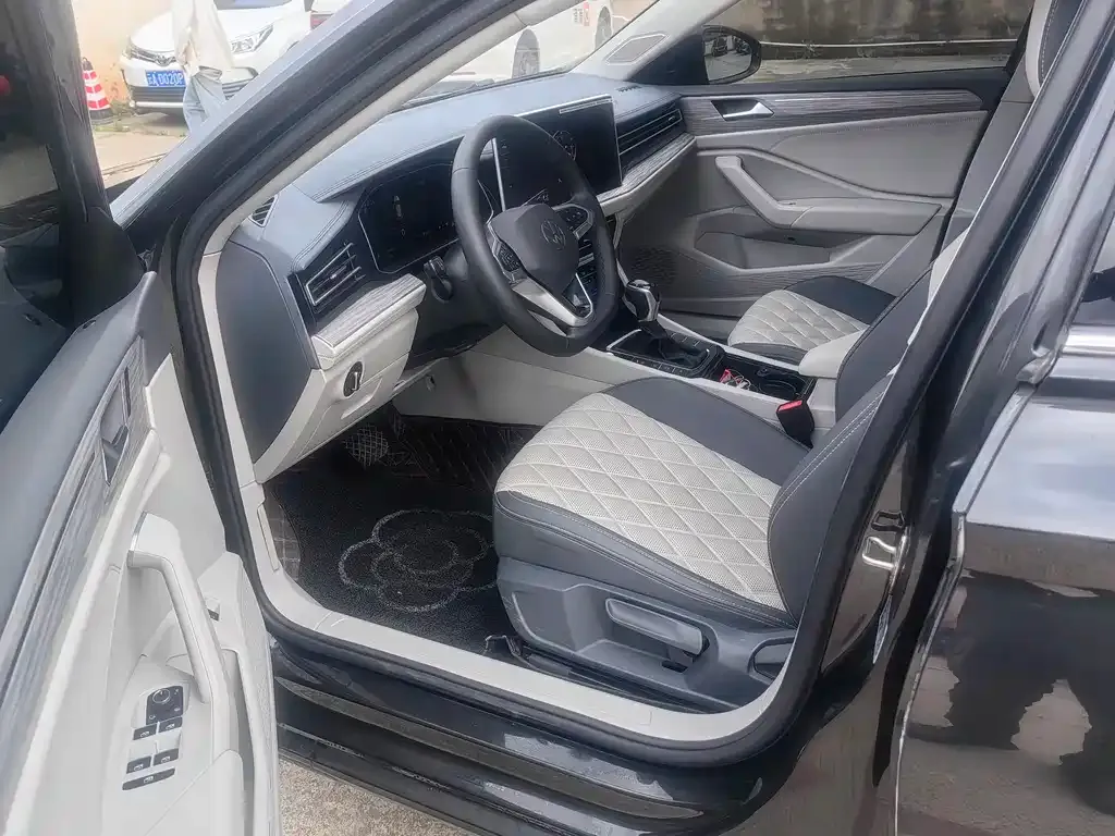 Volkswagen Sagitar 2022 из CN, фото 4