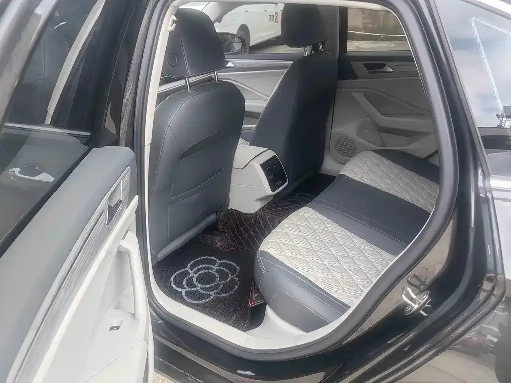 Volkswagen Sagitar 2022 из CN, фото 5