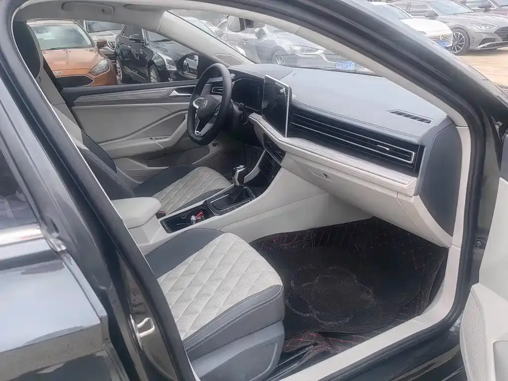 Volkswagen Sagitar 2022 из CN, фото 6