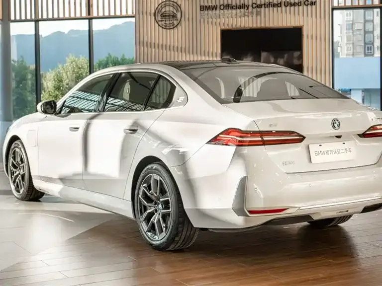 BMW i5 2024 из CN, фото 8