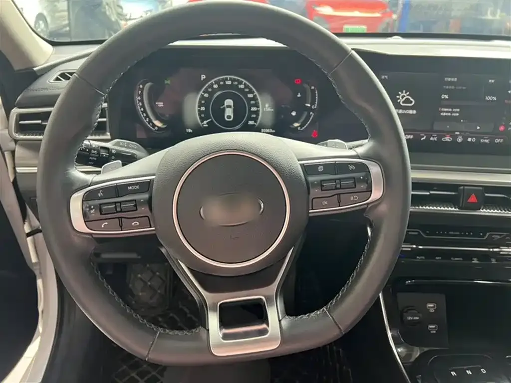 Kia K5 2021 из CN, фото 4