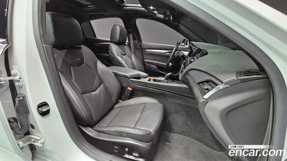 Cadillac CT5 2022 из KR, фото 10