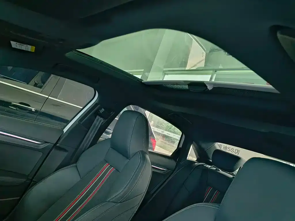 Audi A3 2024 из CN, фото 9