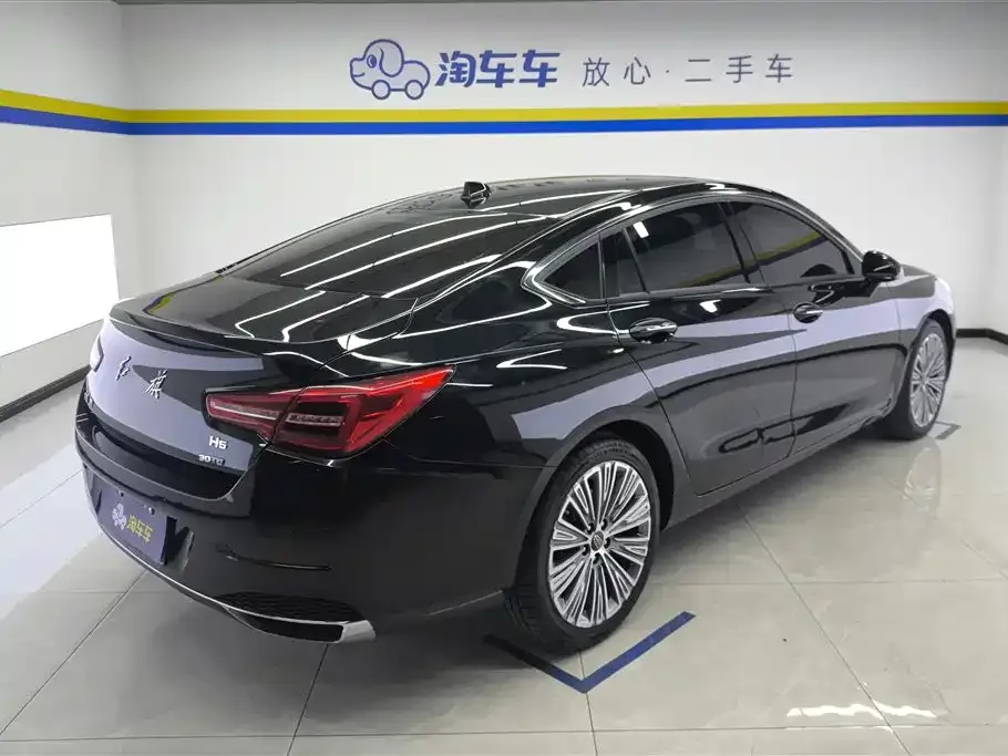 Hongqi H5 2022 из CN, фото 3